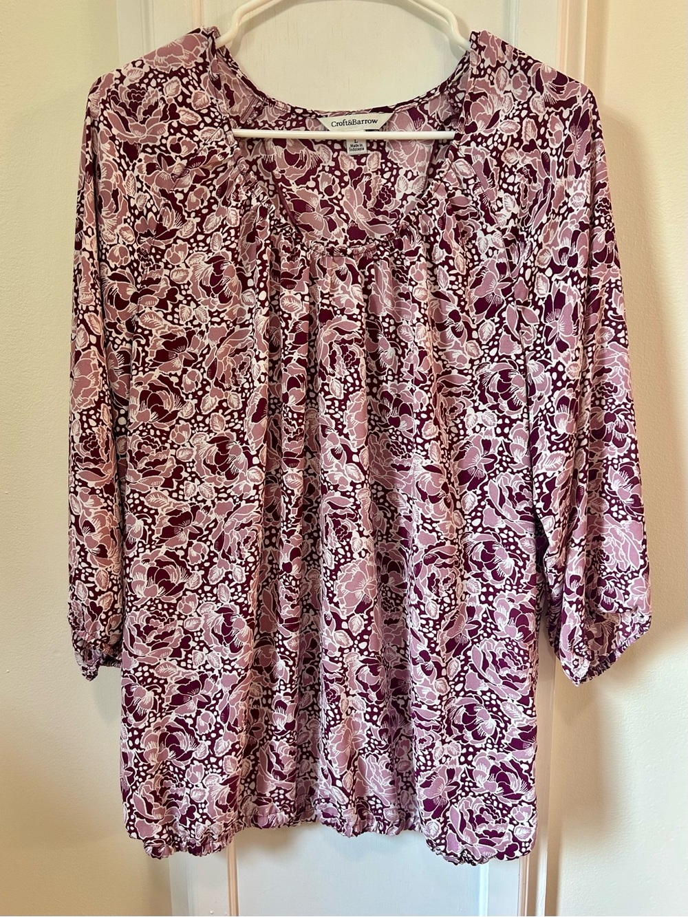 Croft & Barrow Floral Blouse Large Burgundy Maroon Pink Elastic Hem 3/4 Sleeves